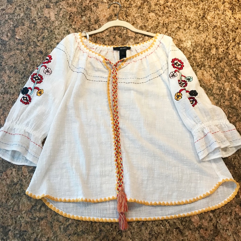 Johnny Was style-lovely Ali Miles embroidered top.